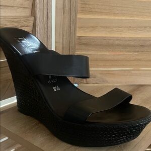 EUC Italian Shoemaker Women's Black Wedge Sandals